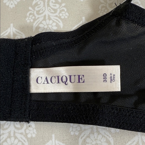 Cacique Black Mesh Bra - Picture 2 of 3